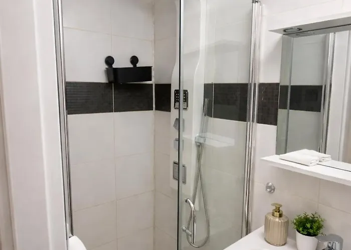 Bright One-room - Area Апартаменти